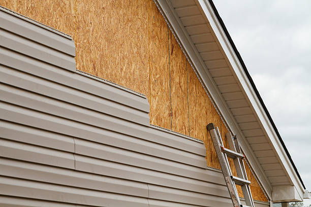 24/7 Emergency Storm Damage Siding Repair experts in McLean, VA